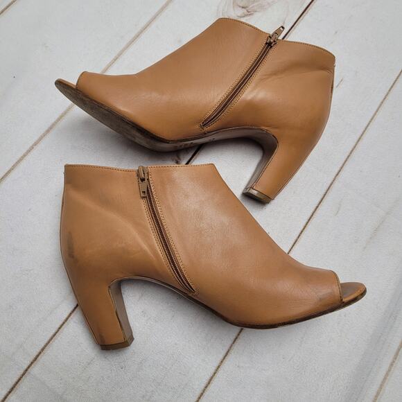 Maison Martin Margiela honey tan leather ankle boots booties peep toe - Picture 4 of 12